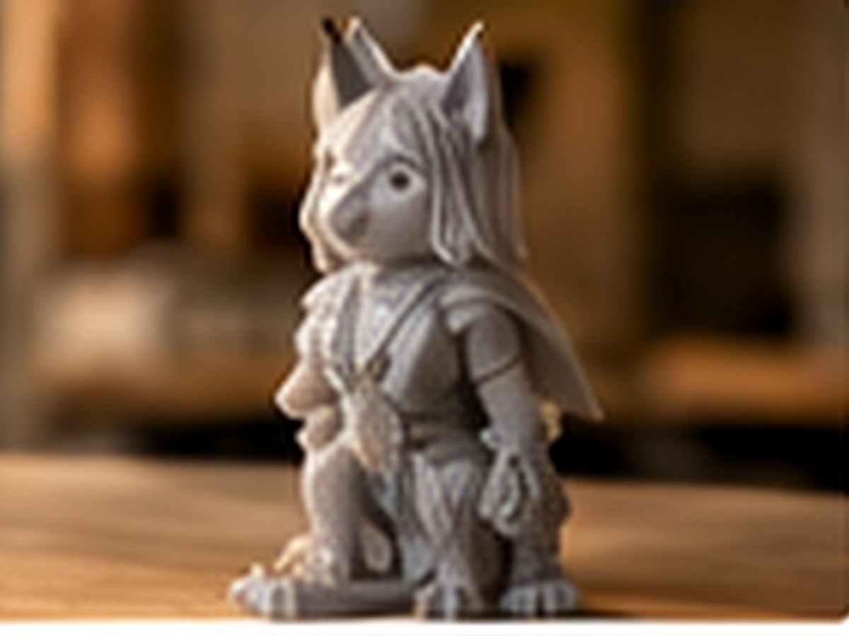 Светла 3D принтирана настолна фигура